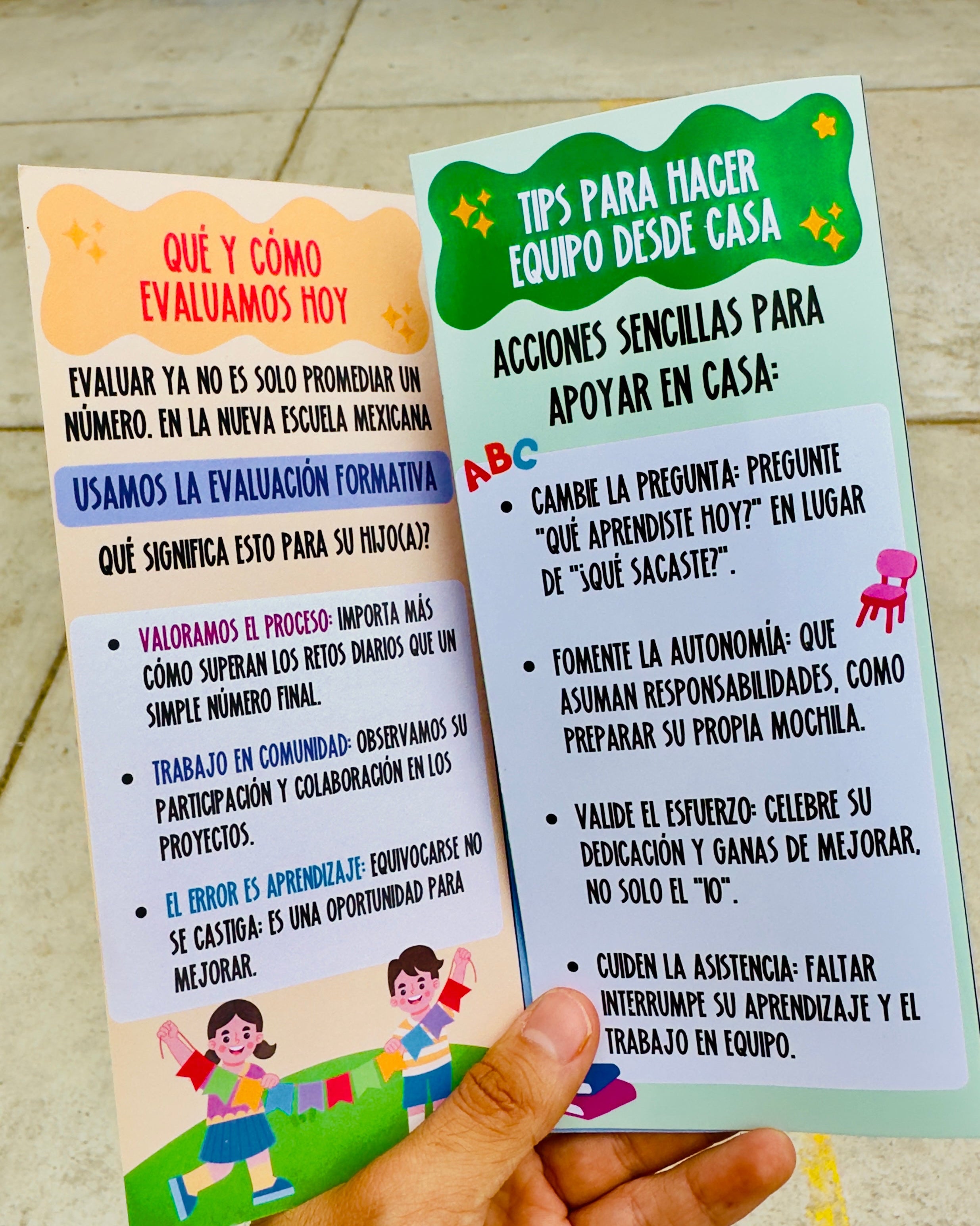 Plantilla Editable: Tríptico para Reunión con Padres (Canva)